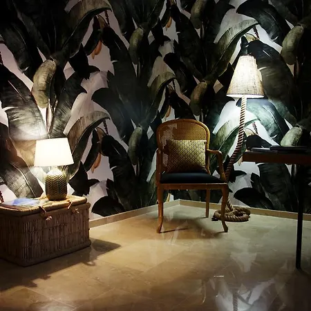 Botanic Apartment *